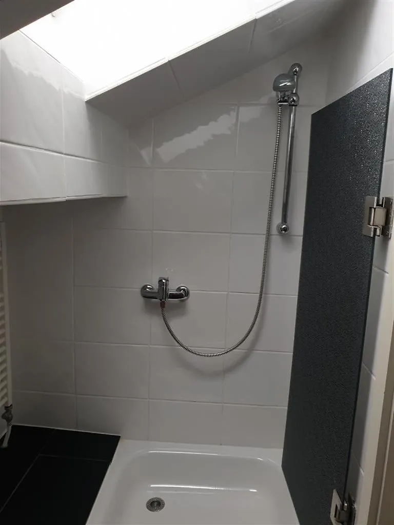 Haus Kreuzeckwiese - Fewo-Waxenstein - Studio Appartment Garmisch-Partenkirchen