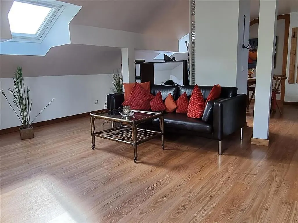 Haus Kreuzeckwiese - Fewo-Waxenstein - Studio Appartment Garmisch-Partenkirchen 0*,